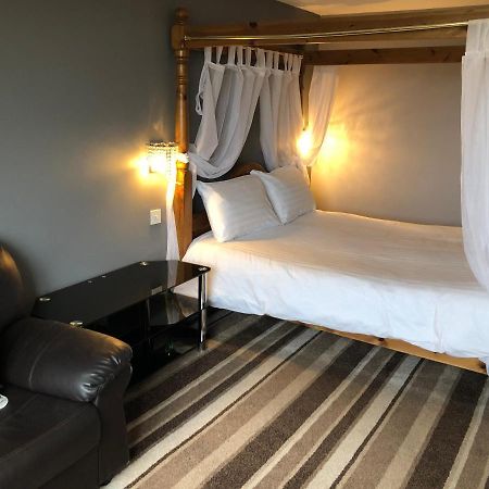 The Airman Hotel Shefford エクステリア 写真