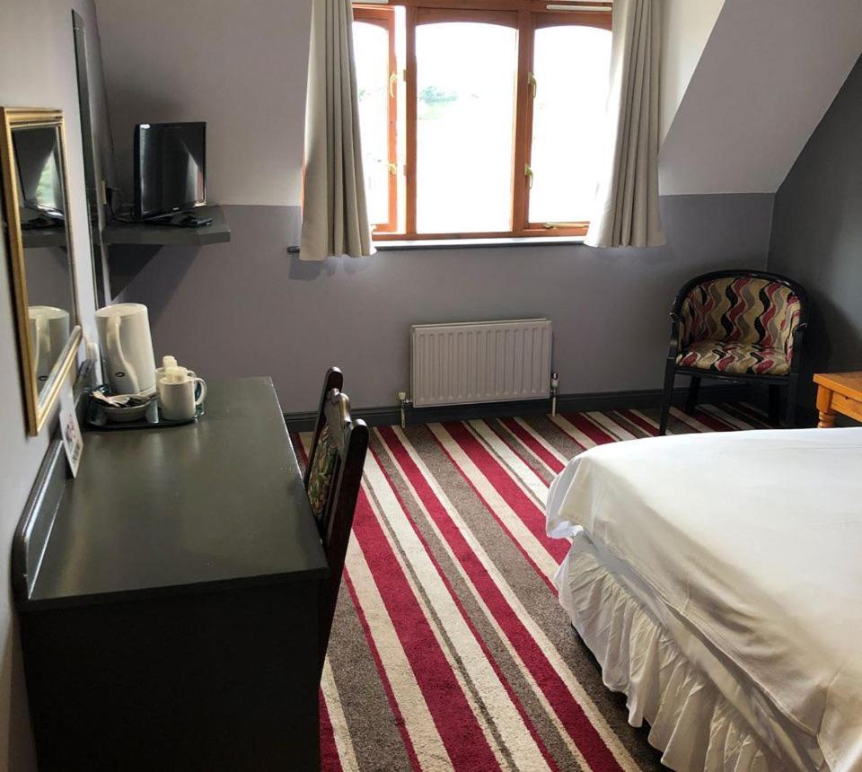 The Airman Hotel Shefford エクステリア 写真