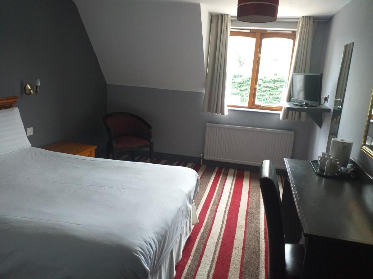 The Airman Hotel Shefford エクステリア 写真