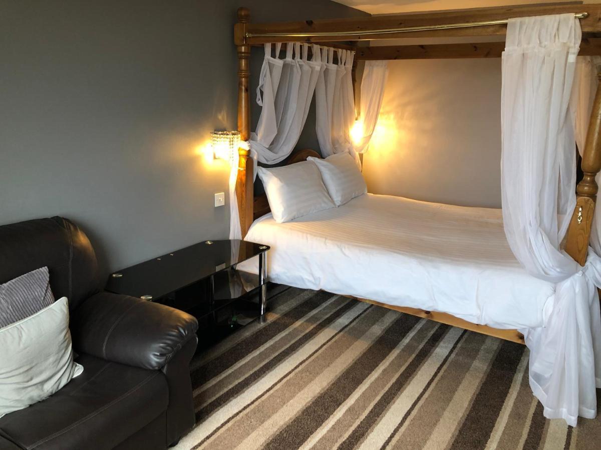 The Airman Hotel Shefford エクステリア 写真