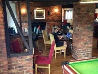 The Airman Hotel Shefford エクステリア 写真